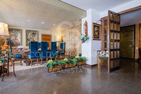 Купить квартиру в Сабадель, Испания с 6 спален, 412м², № 7703 - фото 20