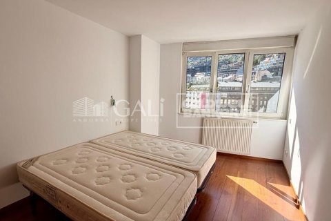 Снять в аренду квартиру в Андорра, Испания с 4 спальни, 130м², № 7700 - фото 13