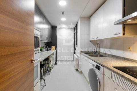 Купить квартиру в Барселона, Испания с 2 спальни, 120м², № 7777 - фото 2