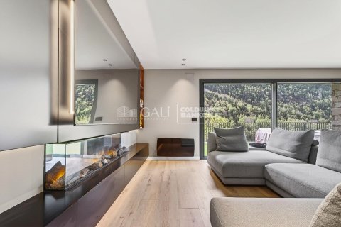 Купить квартиру в Андорра, Испания с 5 спален, 220м², № 7778 - фото 27