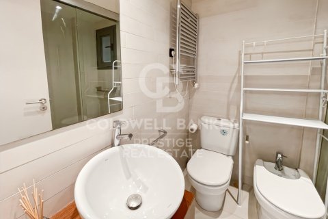 Apartamento de 3 dormitorios en venta en Barcelona, Cataluña, Spain № 7781 - foto 10