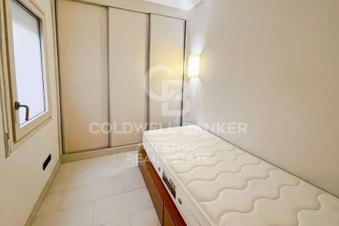 Apartamento de 3 dormitorios en venta en Barcelona, Cataluña, Spain № 7781 - foto 14
