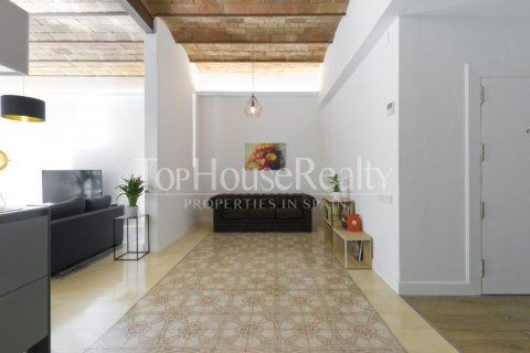 Купить квартиру в Барселона, Испания с 3 спальни, 150м², № 2346 - фото 3