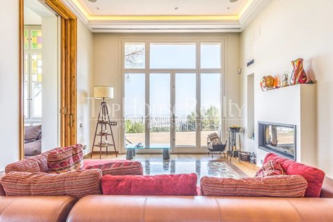 Купить виллу в Педральбес, Барселона, Испания с 9 спален, 915м², № 2345 - фото 3