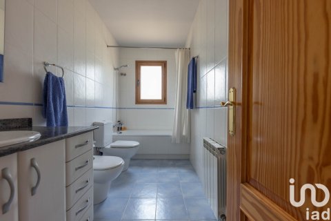 5 bedrooms house for sale in Riells i Viabrea, Girona, Catalonia, Spain № 5008 - photo 11