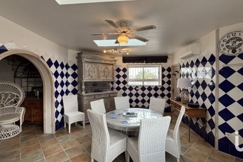 4 bedrooms house for sale in Empuriabrava, Girona, Catalonia, Spain № 5004 - photo 8