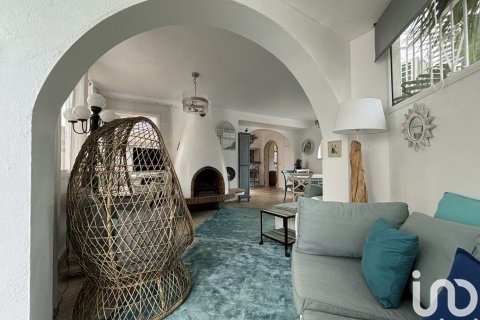 4 bedrooms house for sale in Empuriabrava, Girona, Catalonia, Spain № 5004 - photo 12