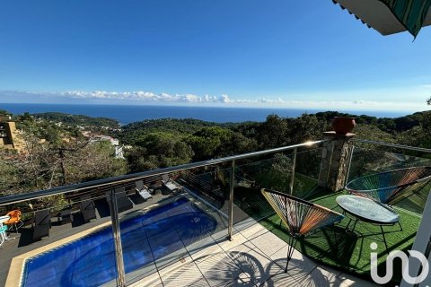 3 bedrooms house for sale in Lloret de Mar, Girona, Catalonia, Spain № 5002 - photo 3