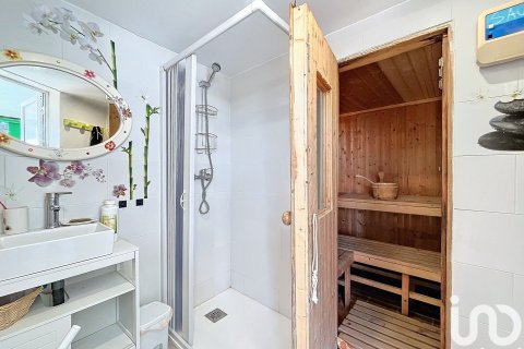 3 bedrooms house for sale in Lloret de Mar, Girona, Catalonia, Spain № 5002 - photo 21