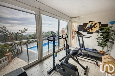 3 bedrooms house for sale in Lloret de Mar, Girona, Catalonia, Spain № 5002 - photo 16