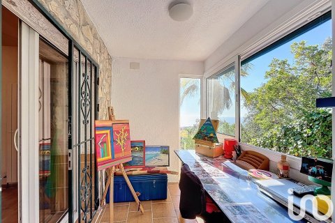 3 bedrooms house for sale in Lloret de Mar, Girona, Catalonia, Spain № 5002 - photo 8