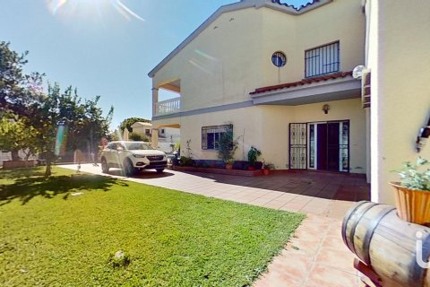 7 bedrooms house for sale in El Vendrell, Tarragona, Catalonia, Spain № 5007 - photo 6