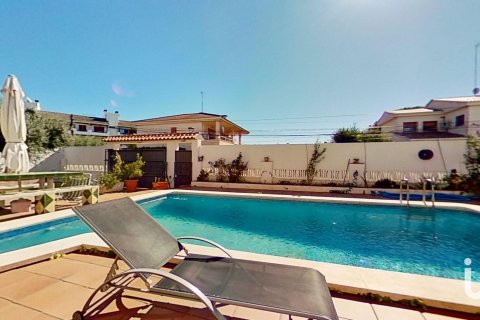 7 bedrooms house for sale in El Vendrell, Tarragona, Catalonia, Spain № 5007 - photo 3