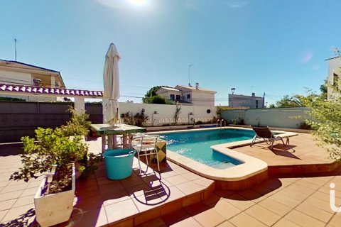 7 bedrooms house for sale in El Vendrell, Tarragona, Catalonia, Spain № 5007 - photo 5