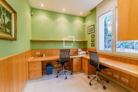 5 chambres villa à vendre à Sitges, Barcelona, Catalonia, Spain № 4002 - photo 12