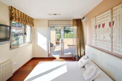 5 chambres villa à vendre à Sant Vicenc De Montalt, Barcelona, Catalonia, Spain № 4000 - photo 19