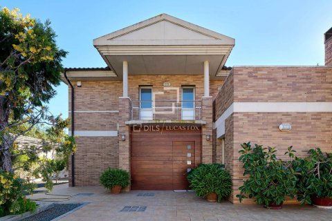 5 chambres villa à vendre à Sant Vicenc De Montalt, Barcelona, Catalonia, Spain № 4000 - photo 4