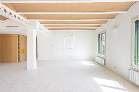 3 chambres apartment à vendre à Barcelona, Catalonia, Spain № 4001 - photo 4