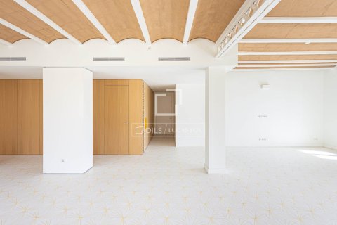 3 chambres apartment à vendre à Barcelona, Catalonia, Spain № 4001 - photo 6