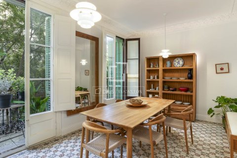 2 chambres apartment à vendre à Barcelona, Catalonia, Spain № 3998 - photo 3