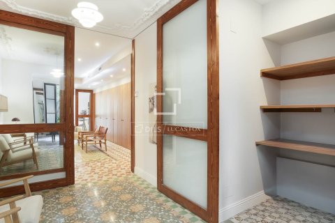 2 chambres apartment à vendre à Barcelona, Catalonia, Spain № 3998 - photo 22