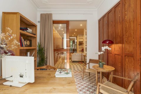 2 chambres apartment à vendre à Barcelona, Catalonia, Spain № 3998 - photo 16