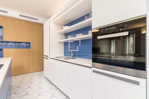 2 chambres apartment à vendre à Barcelona, Catalonia, Spain № 3999 - photo 10