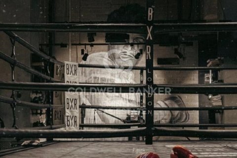 1315 sq.m. commercial property for sale in Barcelona, Catalonia, Spain № 5380 - photo 9