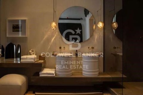 1315 sq.m. commercial property for sale in Barcelona, Catalonia, Spain № 5380 - photo 13