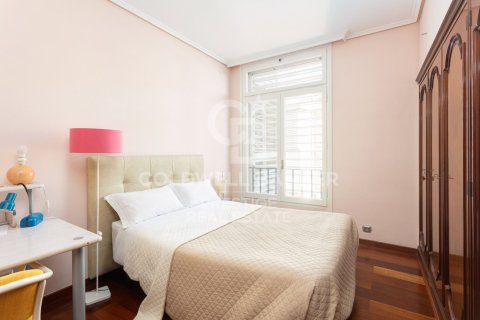 6 bedrooms apartment for sale in Barcelona, Catalonia, Spain № 5381 - photo 23