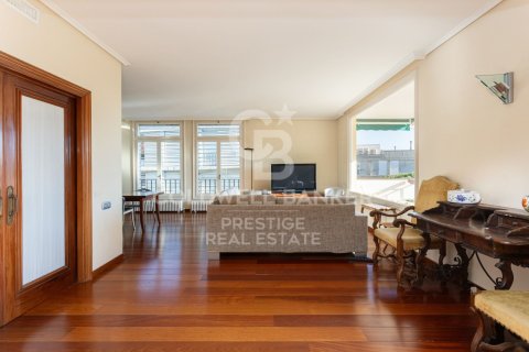 6 bedrooms apartment for sale in Barcelona, Catalonia, Spain № 5381 - photo 4
