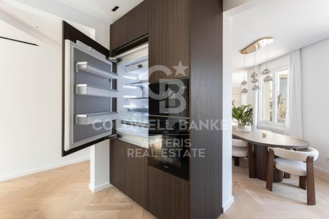 3 bedrooms penthouse for sale in Barcelona, Catalonia, Spain № 5383 - photo 9