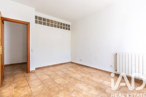 5 bedrooms house for sale in El Masnou, Barcelona, Catalonia, Spain № 7429 - photo 11
