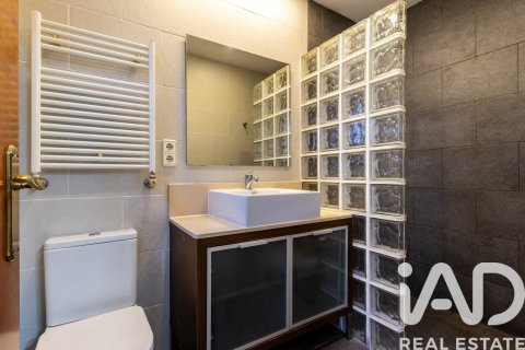 5 bedrooms house for sale in El Masnou, Barcelona, Catalonia, Spain № 7429 - photo 19