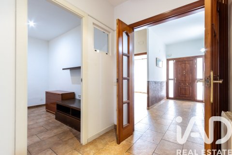 5 bedrooms house for sale in El Masnou, Barcelona, Catalonia, Spain № 7429 - photo 27