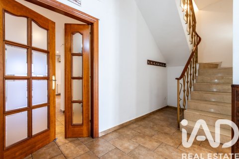 5 bedrooms house for sale in El Masnou, Barcelona, Catalonia, Spain № 7429 - photo 29