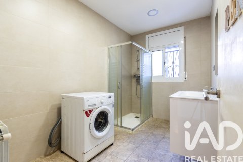 5 bedrooms house for sale in El Masnou, Barcelona, Catalonia, Spain № 7429 - photo 2