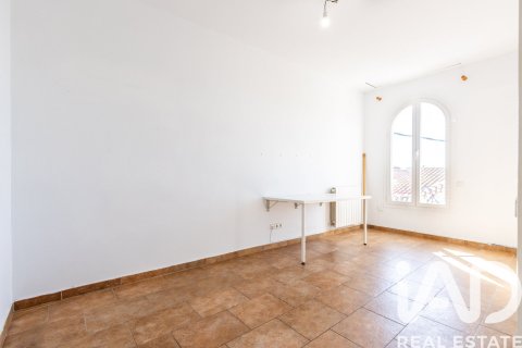 5 bedrooms house for sale in El Masnou, Barcelona, Catalonia, Spain № 7429 - photo 8