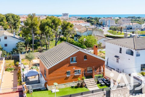 6 bedrooms house for sale in El Vendrell, Tarragona, Catalonia, Spain № 7427 - photo 29