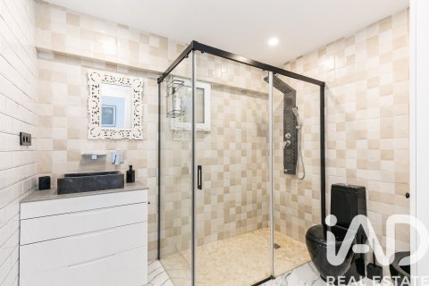 6 bedrooms house for sale in El Vendrell, Tarragona, Catalonia, Spain № 7427 - photo 21