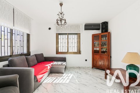 6 bedrooms house for sale in El Vendrell, Tarragona, Catalonia, Spain № 7427 - photo 27