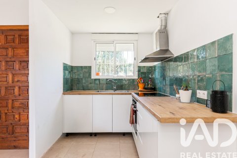 6 bedrooms house for sale in El Vendrell, Tarragona, Catalonia, Spain № 7427 - photo 10