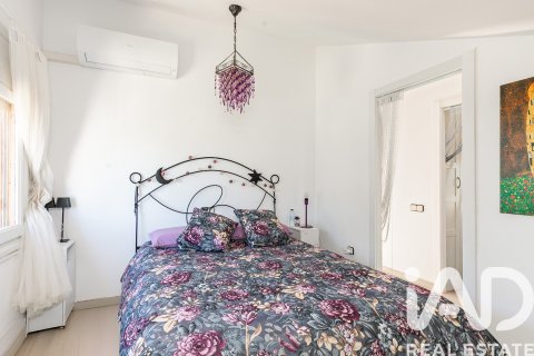 6 bedrooms house for sale in El Vendrell, Tarragona, Catalonia, Spain № 7427 - photo 2
