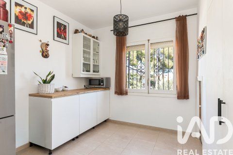 6 bedrooms house for sale in El Vendrell, Tarragona, Catalonia, Spain № 7427 - photo 8