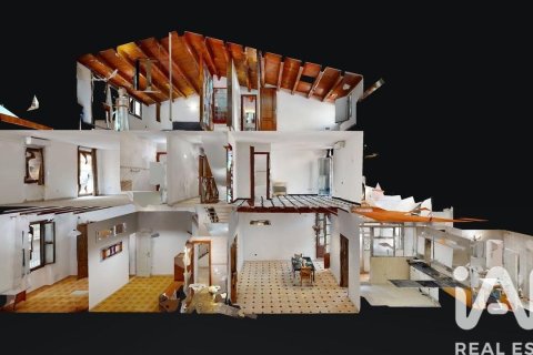 Купить виллу в Канет-де-Мар, Испания с 6 спален, 168м², № 7426 - фото 2