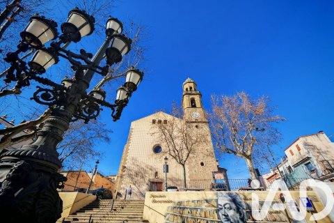 Вилла с 6 спальнями в Канет-де-Мар, Барселона, Каталония, Испания № 7426