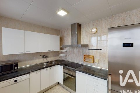 Купить виллу в Канет-де-Мар, Испания с 6 спален, 168м², № 7426 - фото 14