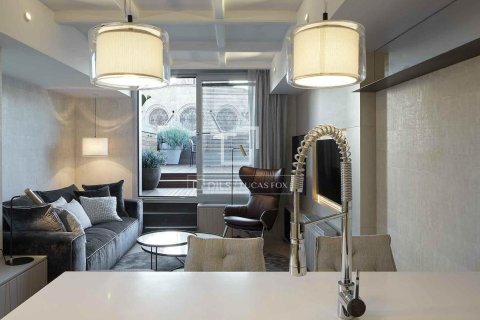 Ático de 2 dormitorios en venta en Barcelona, Cataluña, Spain № 3901 - foto 12