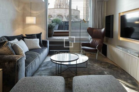 Ático de 2 dormitorios en venta en Barcelona, Cataluña, Spain № 3901 - foto 5