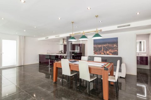 8 chambres villa à vendre à Castelldefels, Barcelona, Catalonia, Spain № 3903 - photo 11